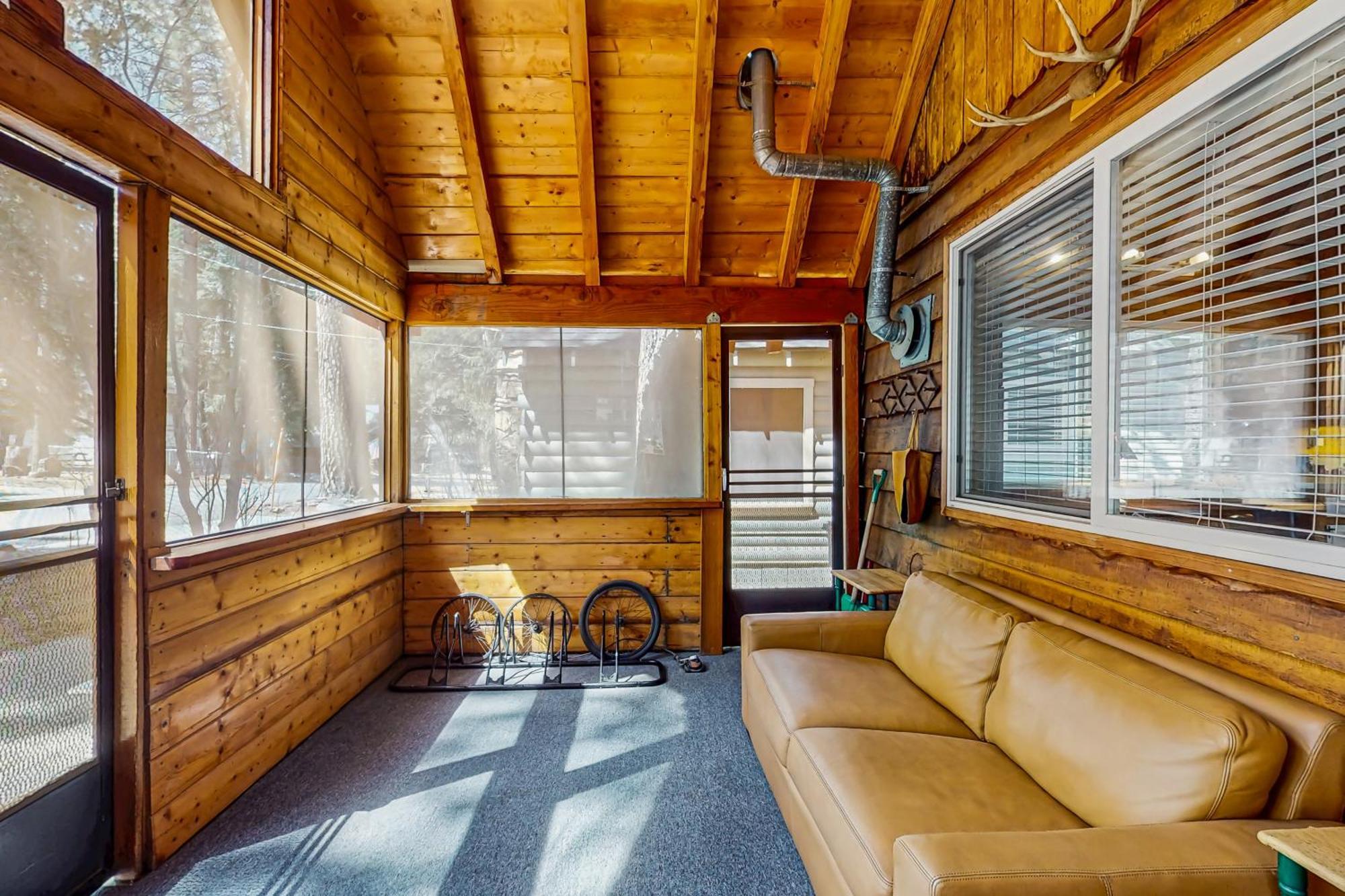Bristlecone Cottage Биг Бэар Лейк Экстерьер фото