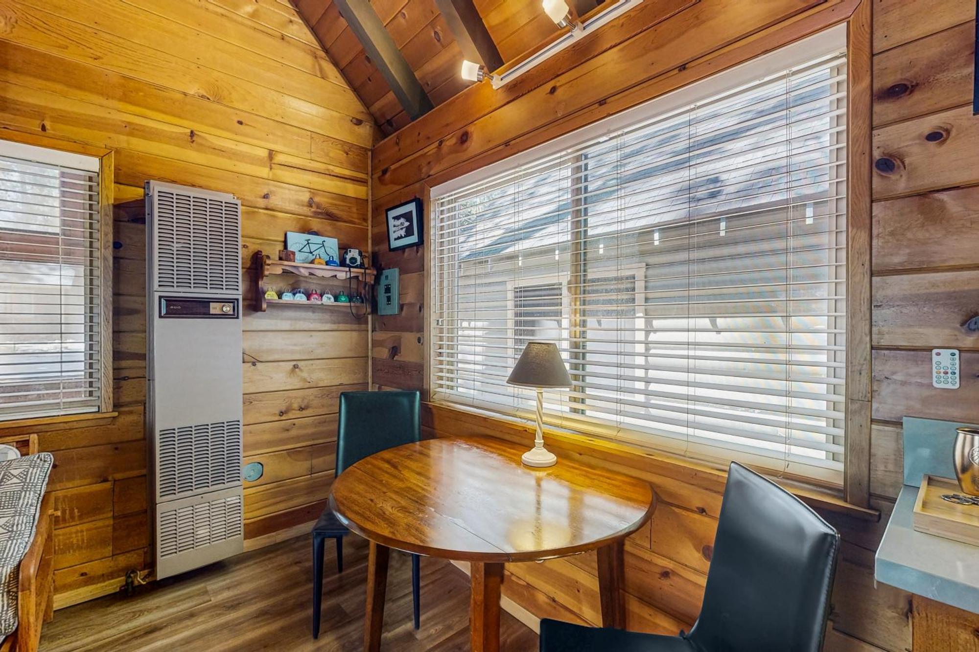 Bristlecone Cottage Биг Бэар Лейк Экстерьер фото